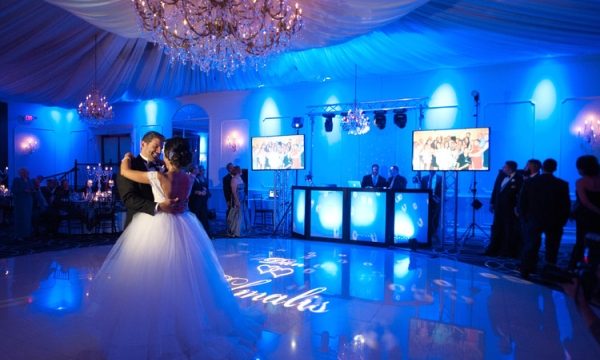 Dance the Night Away: Unveiling the Secrets of the Ultimate Wedding DJ
