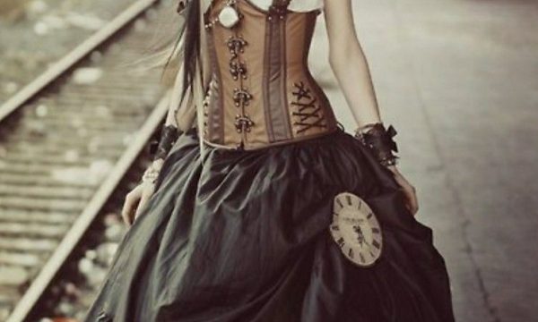 Steaming Up Style: Embracing the Unique World of Steampunk Fashion